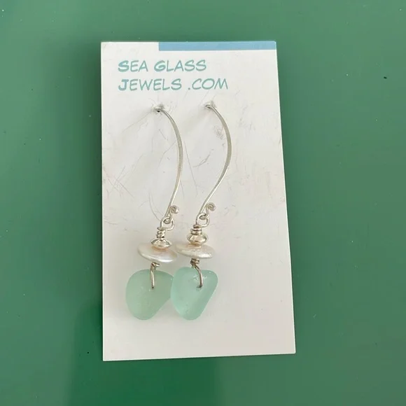 Sterling Silver and Sea Glass handmade earrings NWT - Picture 1 of 4